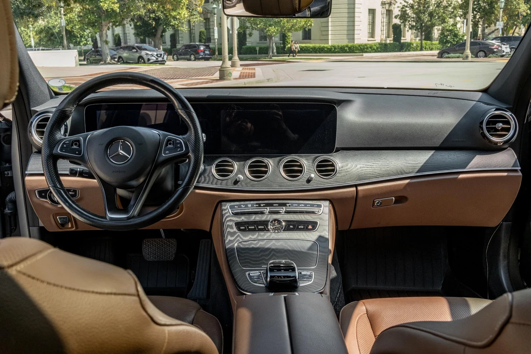 2018 Mercedes-Benz W213 E-Class - Image 26 of 31