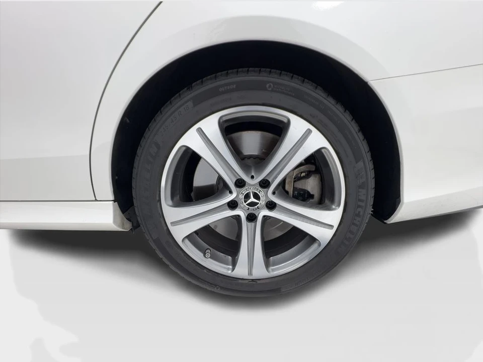 2018 Mercedes-Benz W213 E-Class - Image 11 of 21