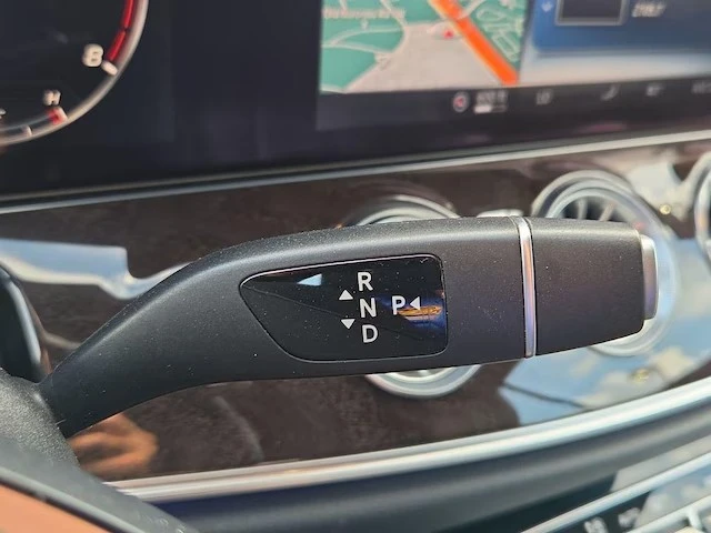 2018 Mercedes-Benz W213 E-Class - Image 16 of 19