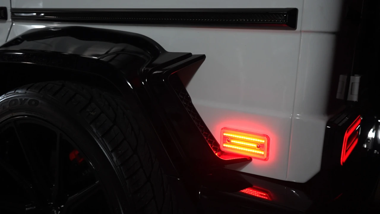 2018 Mercedes-Benz W463 G-Class - Image 13 of 17