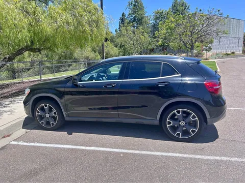 2018 Mercedes-Benz GLA 250 Sport Utility 4D