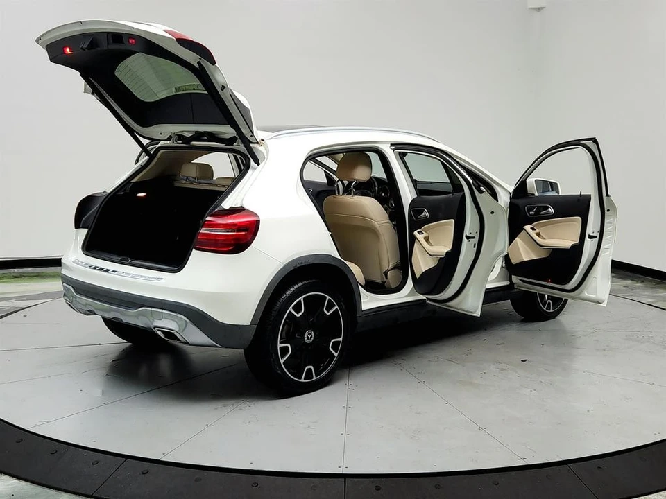 2018 Mercedes-Benz X156 GLA - Image 11 of 12