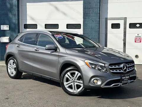 2018 Mercedes-Benz GLA SUV