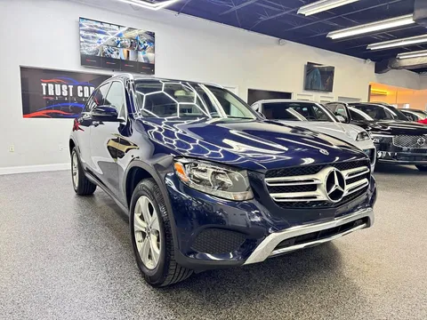 2018 Mercedes-Benz GLC 300 4MATIC Sport Utility 4D