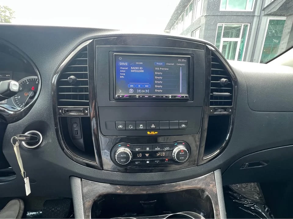 2018 Mercedes-Benz Sprinter - Image 17 of 20
