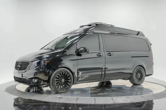 2018 Mercedes-Benz Metris Metris Passenger