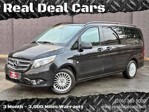 2018 Mercedes-Benz Metris Passenger 4dr Mini Van
