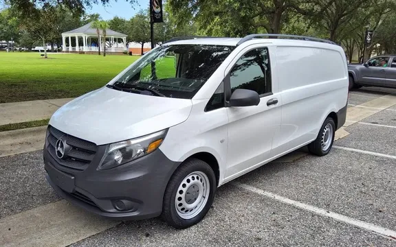 2018 Mercedes-Benz Metris Van