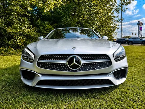2018 Mercedes-Benz SL 550 Roadster 2D