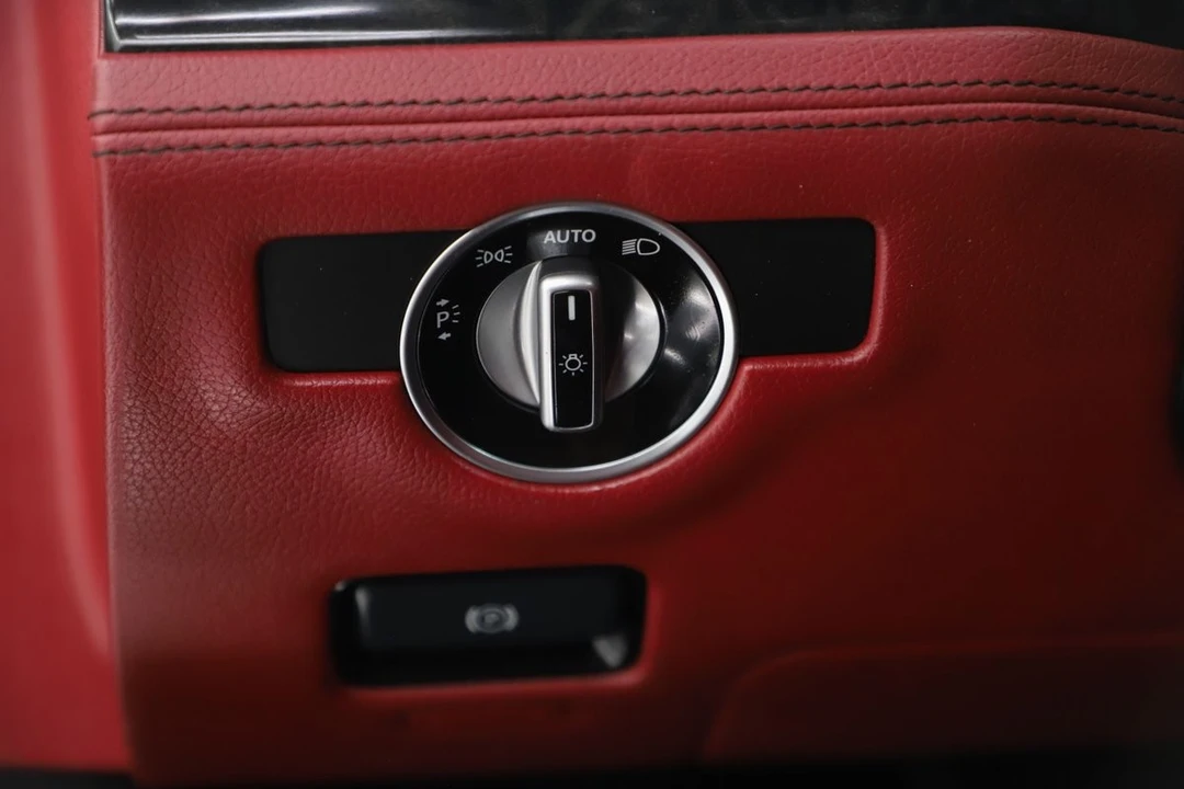 2018 Mercedes-Benz R231 SL-Class - Image 8 of 17