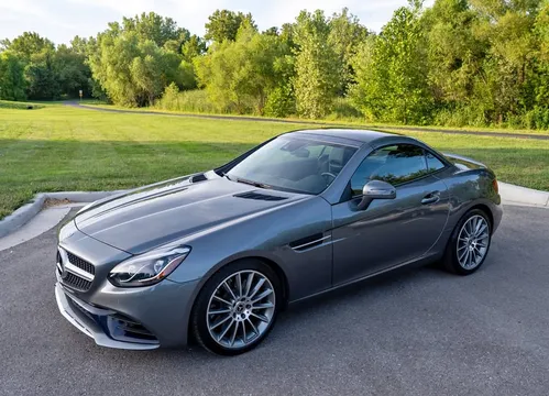 2018 Mercedes-Benz SLC 300