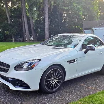 2018 Mercedes-Benz SLC 300 AMG Sport Package