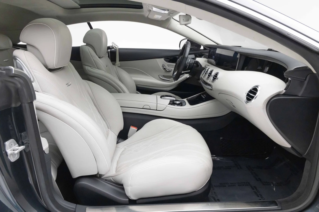 2018 Mercedes-Benz SLS AMG - Image 22 of 31