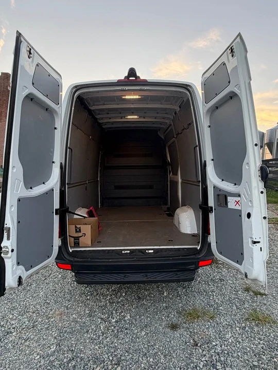 2018 Mercedes-Benz NCV3 Sprinter - Image 2 of 11
