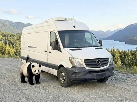 2018 Mercedes-Benz Sprinter 2500 Reefer Van