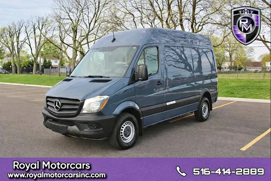 2018 Mercedes-Benz Sprinter Cargo Van 2500 High Roof 144" RWD
