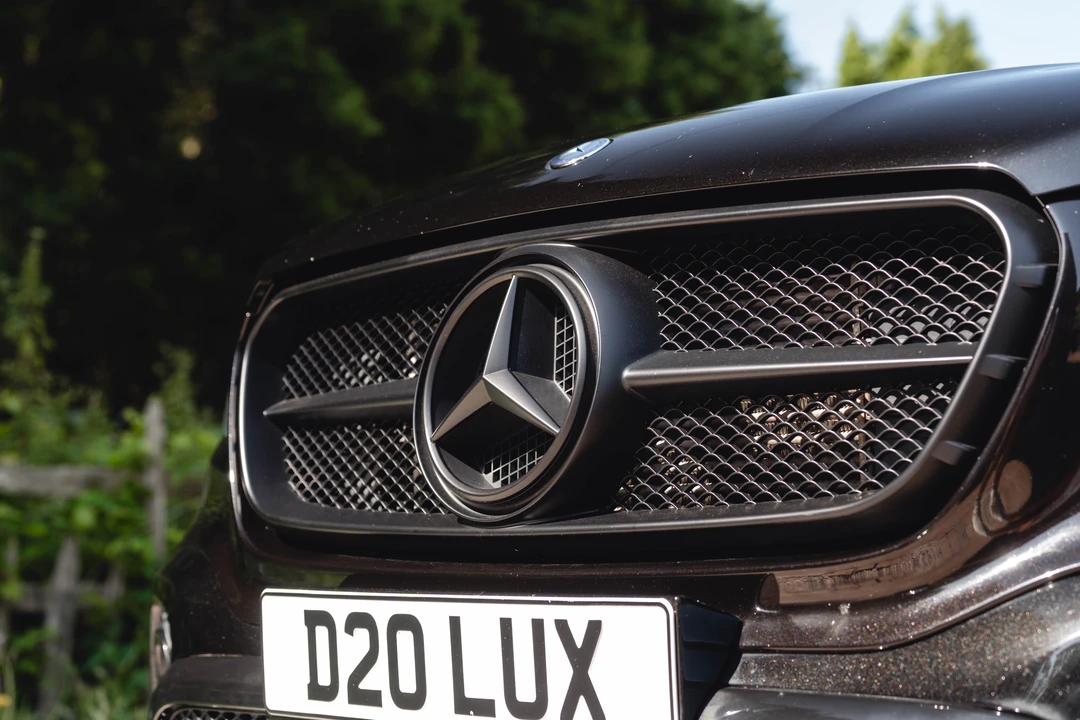 2018 Mercedes-Benz - Image 16 of 31