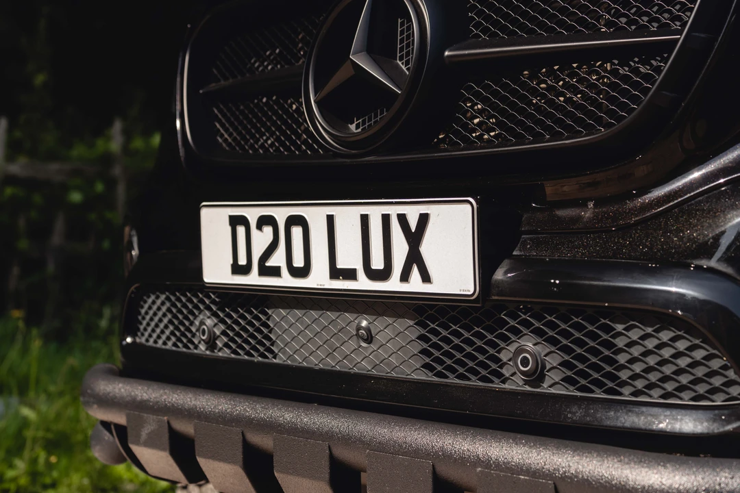 2018 Mercedes-Benz - Image 17 of 31
