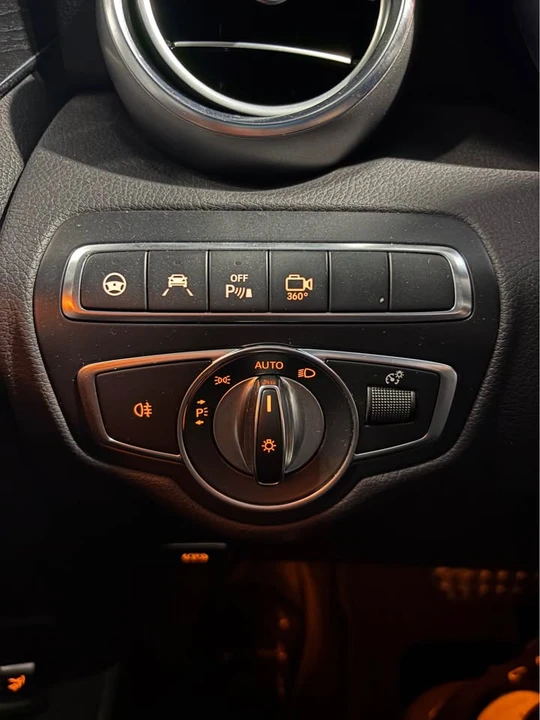 2018 Mercedes-Benz W205 C-Class - Image 6 of 15