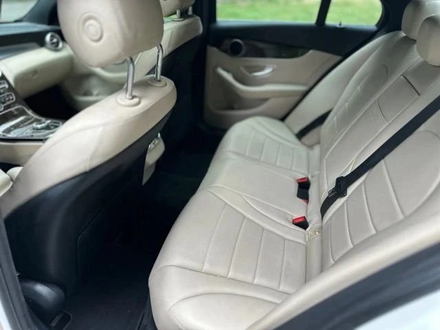 2018 Mercedes-Benz W205 C-Class - Image 10 of 17