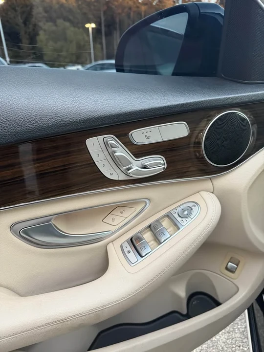2018 Mercedes-Benz W205 C-Class - Image 11 of 14