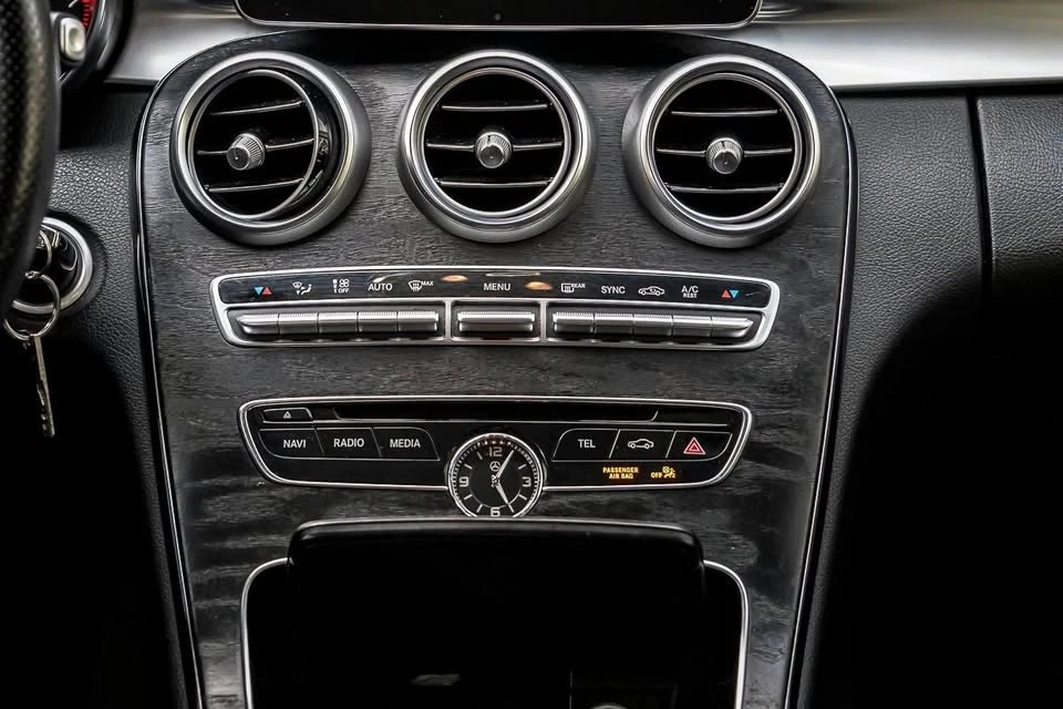 2018 Mercedes-Benz W205 C-Class - Image 15 of 17