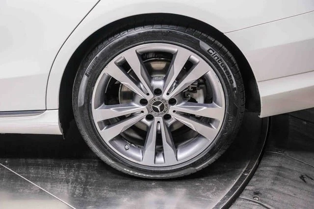2018 Mercedes-Benz W205 C-Class - Image 9 of 20