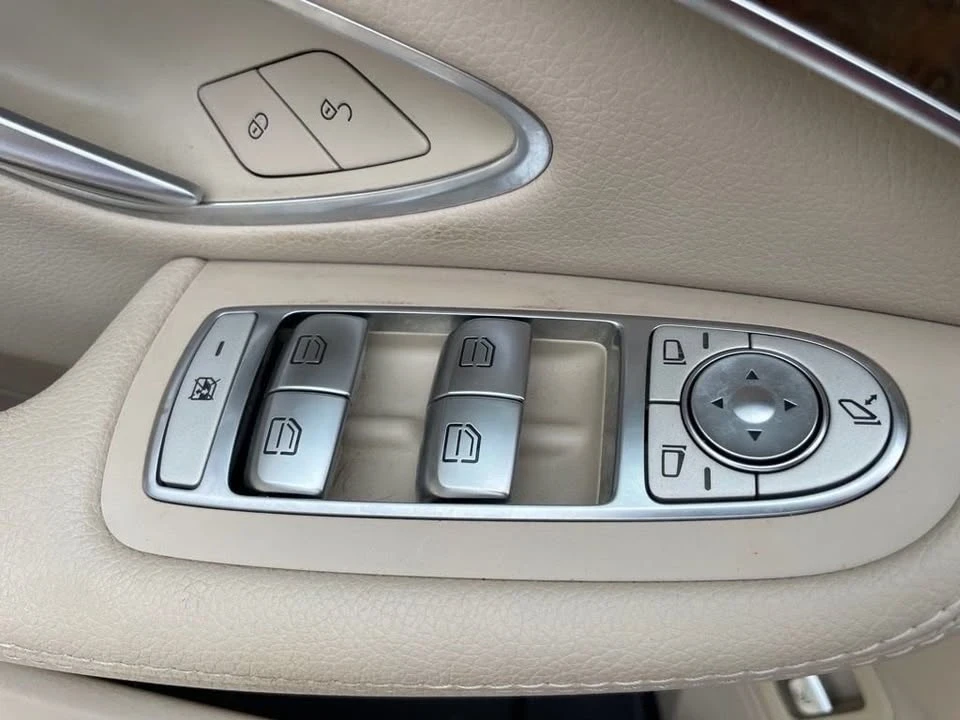 2018 Mercedes-Benz W205 C-Class - Image 11 of 19