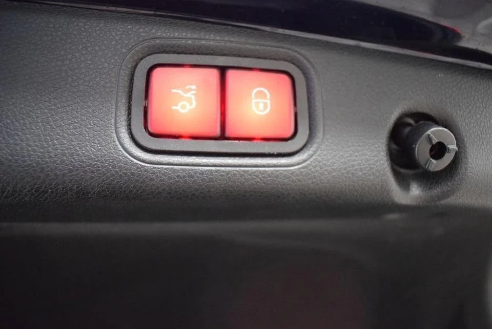 2018 Mercedes-Benz W213 E-Class - Image 15 of 20
