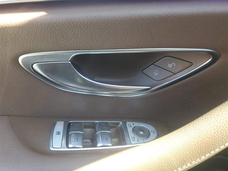 2018 Mercedes-Benz W213 E-Class - Image 18 of 19
