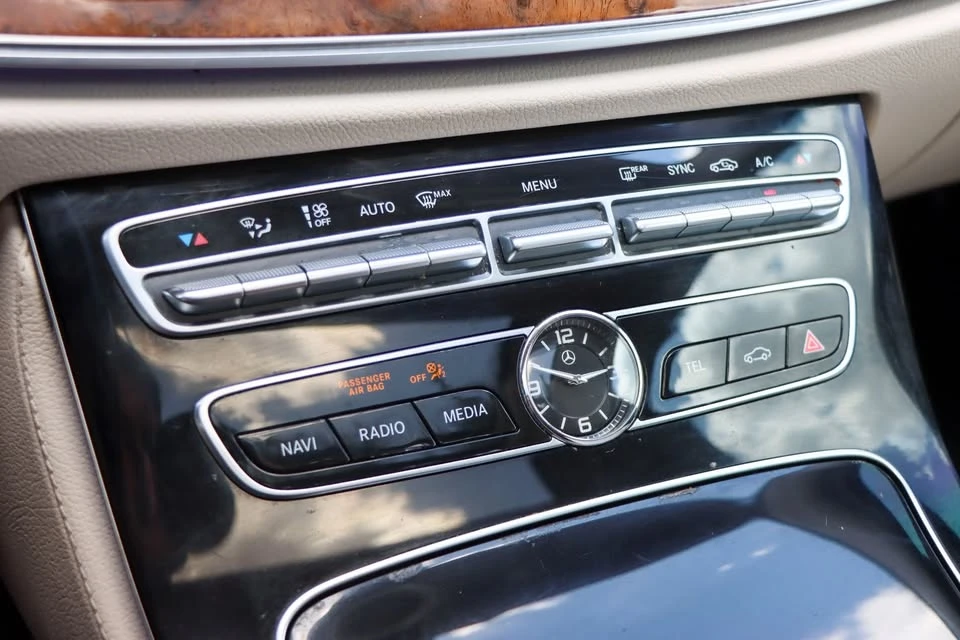 2018 Mercedes-Benz W213 E-Class - Image 13 of 16