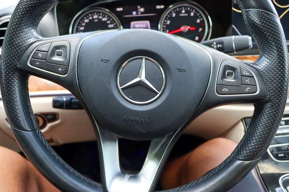2018 Mercedes-Benz W213 E-Class - Image 10 of 16