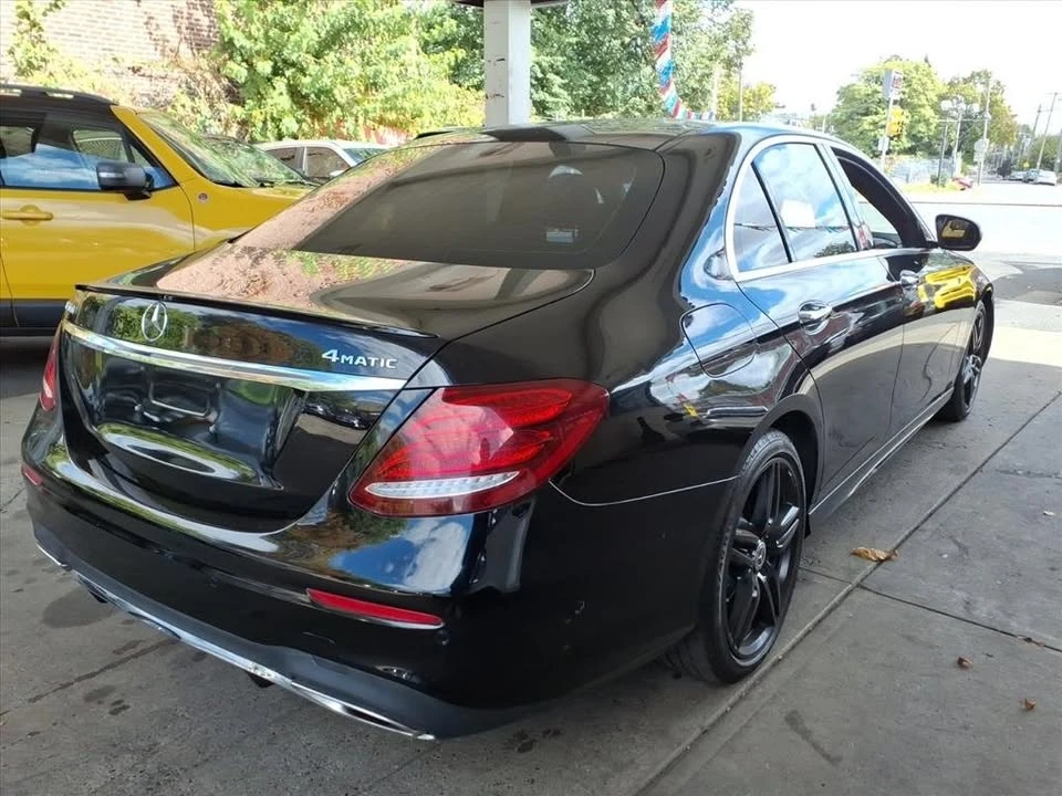 2018 Mercedes-Benz W213 E-Class - Image 2 of 19