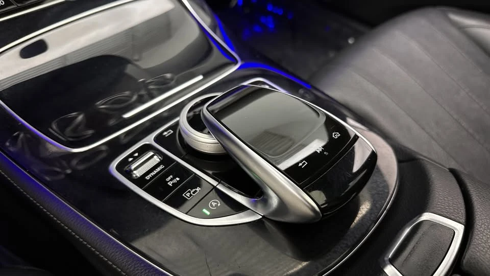 2018 Mercedes-Benz W213 E-Class - Image 16 of 20