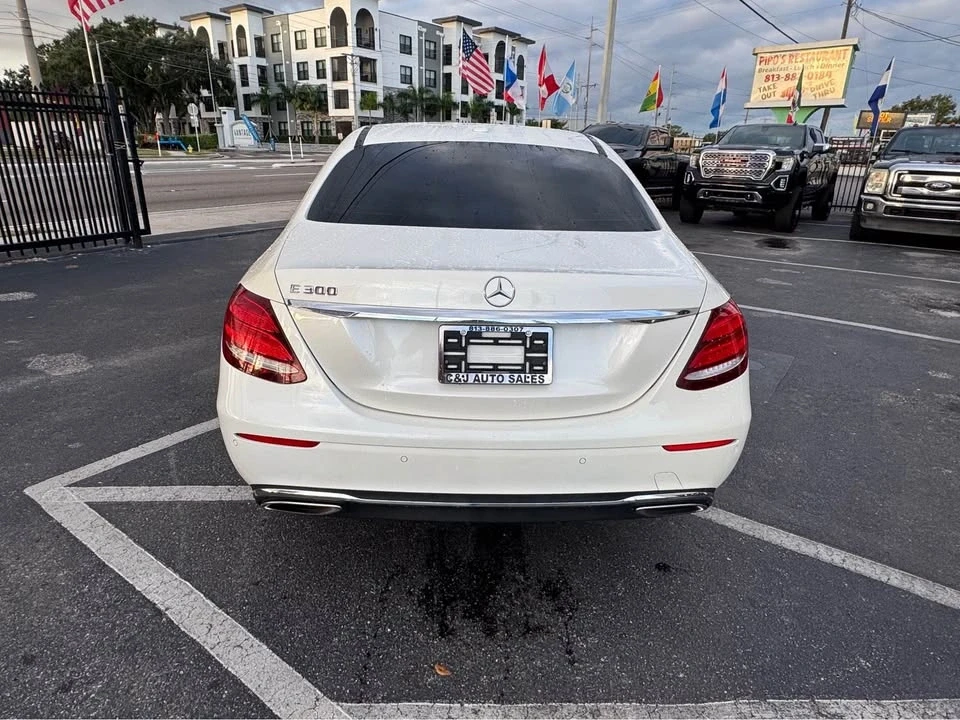 2018 Mercedes-Benz W213 E-Class - Image 3 of 8