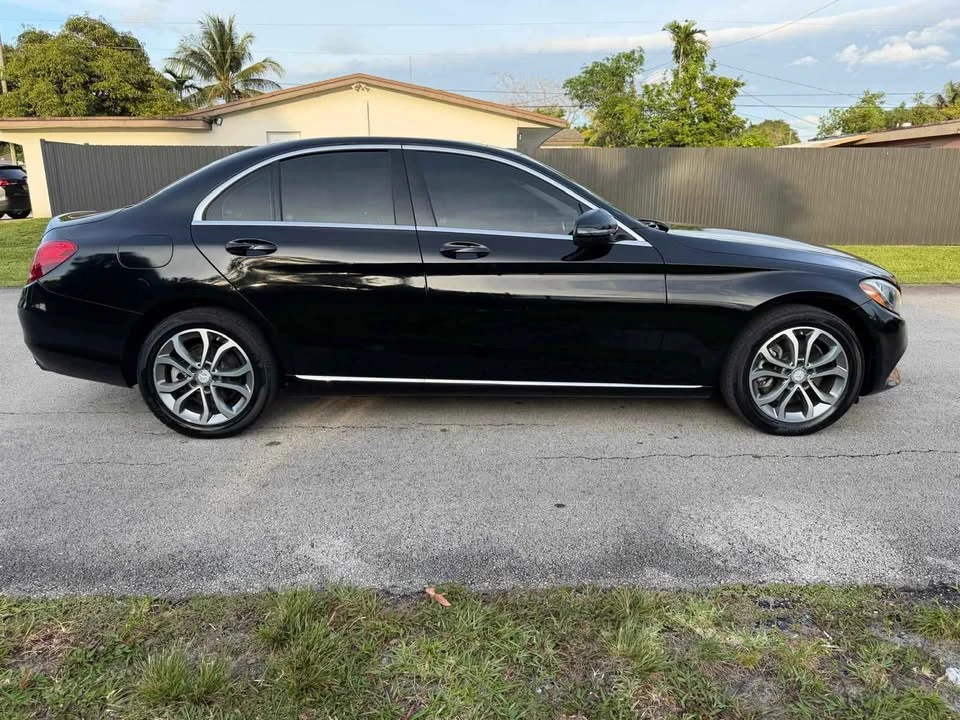 2018 Mercedes-Benz E-Class - Image 7 of 13