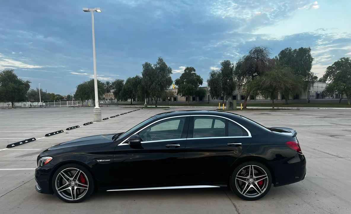 2018 Mercedes-Benz W205 C 63 AMG - Image 10 of 27