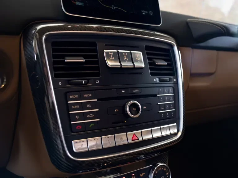 2018 Maybach - Image 25 of 31