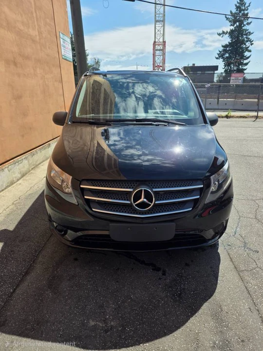 2018 Mercedes-Benz Sprinter - Image 10 of 11