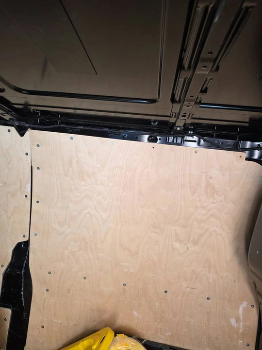 2018 Mercedes-Benz Sprinter - Image 9 of 11