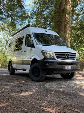 2018 Mercedes-Benz Sprinter 2500 4x4 Custom Build