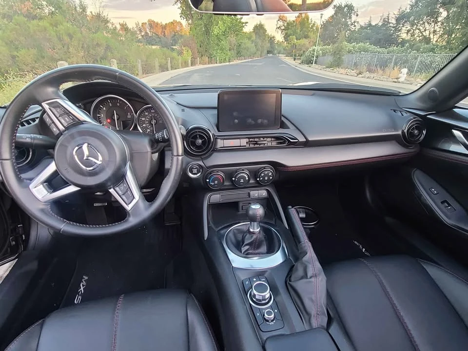 2018 Mazda ND MX-5 Miata - Image 5 of 10