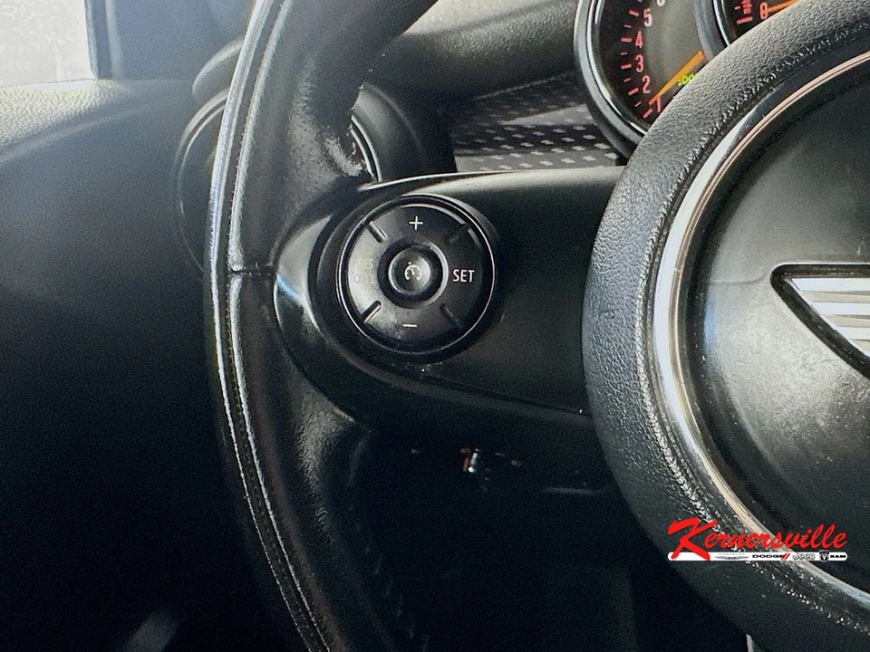 2018 Mini Mini Cooper S 3rd Gen - Image 23 of 24