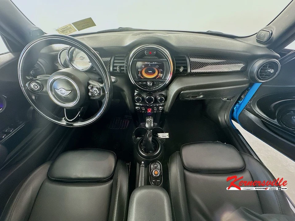2018 Mini Mini Cooper S 3rd Gen - Image 9 of 24