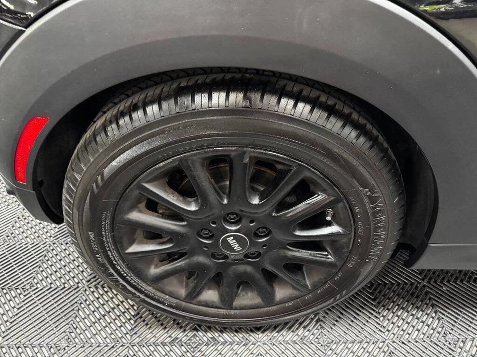 2018 Mini Mini 3rd Gen - Image 19 of 31