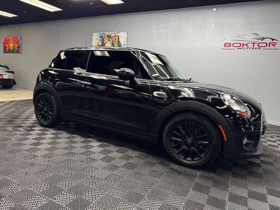 2018 Mini Mini 3rd Gen - Image 2 of 31