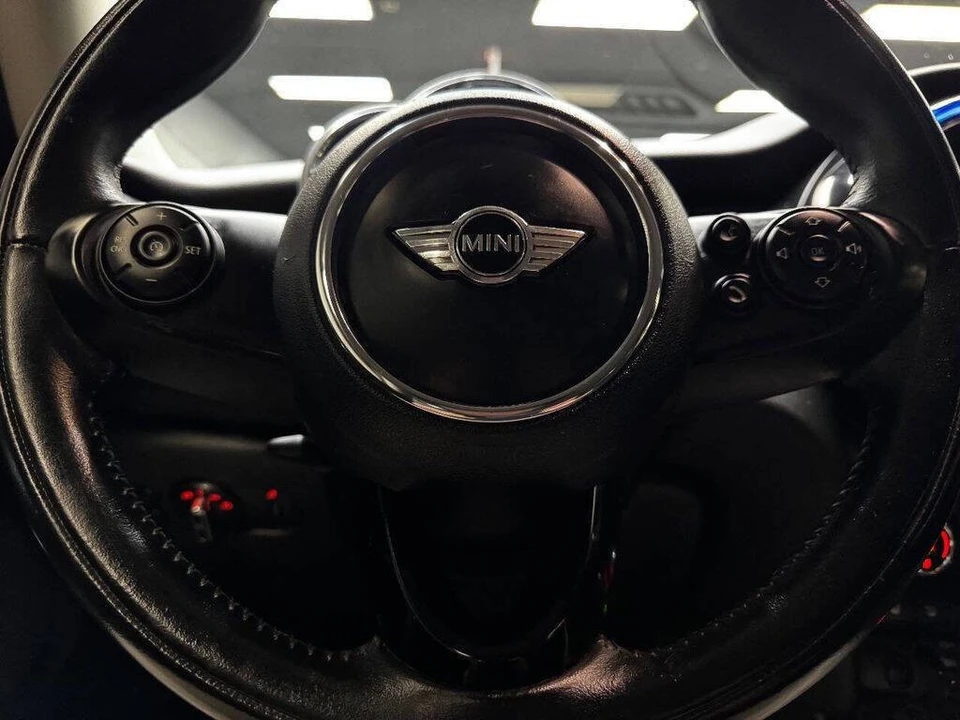 2018 Mini Mini 3rd Gen - Image 23 of 31