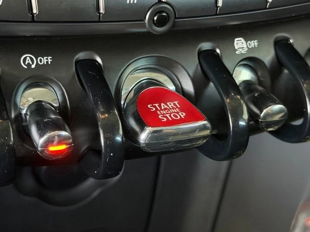2018 Mini Mini 3rd Gen - Image 26 of 31