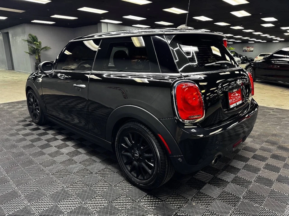 2018 Mini Mini 3rd Gen - Image 9 of 12