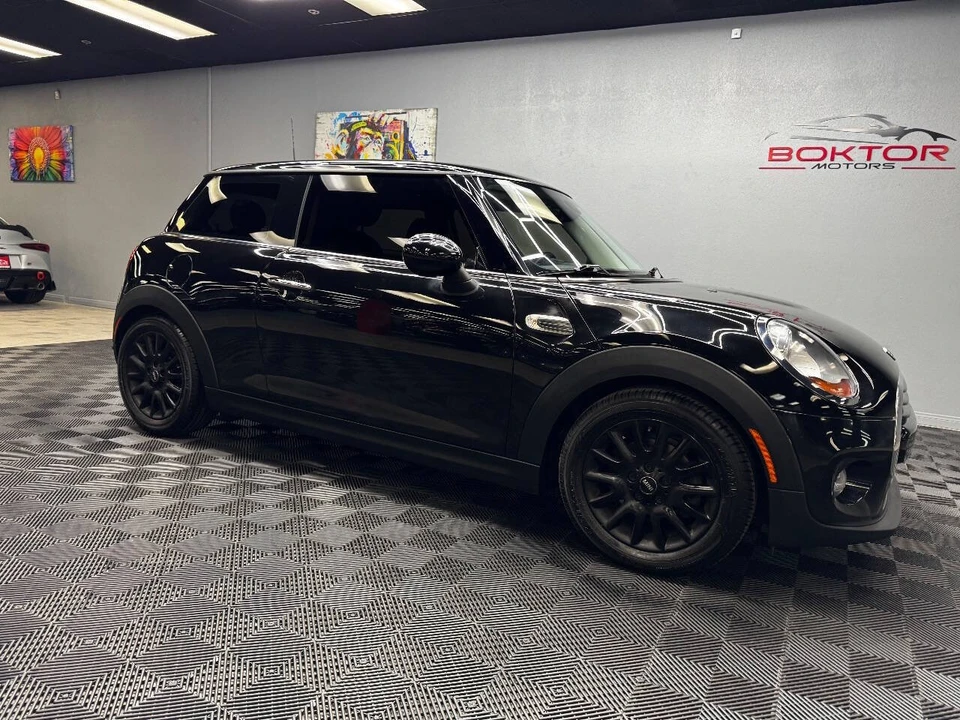 2018 Mini Mini 3rd Gen - Image 2 of 12